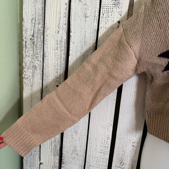 Charlotte Russe Geometric Sweater Crop Top Women’s Size Small Aztec Boho Tan Red - Picture 5 of 9